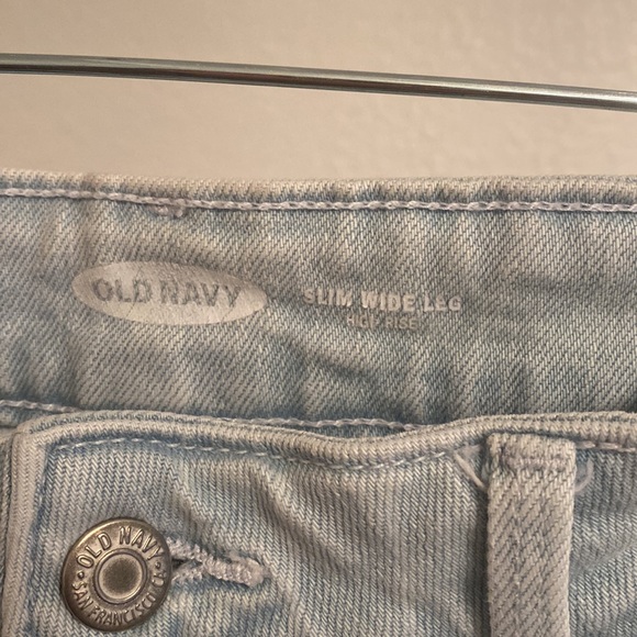 Old Navy Striped Slim Wide Leg Jeans - Picture 4 of 5